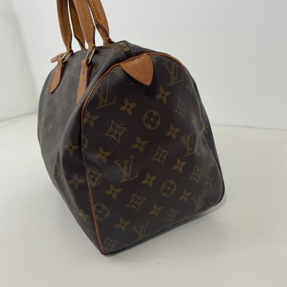 🎁LOUIS VUITTON 🎁
Monogram Speedy 30 - Picture 4 of 13